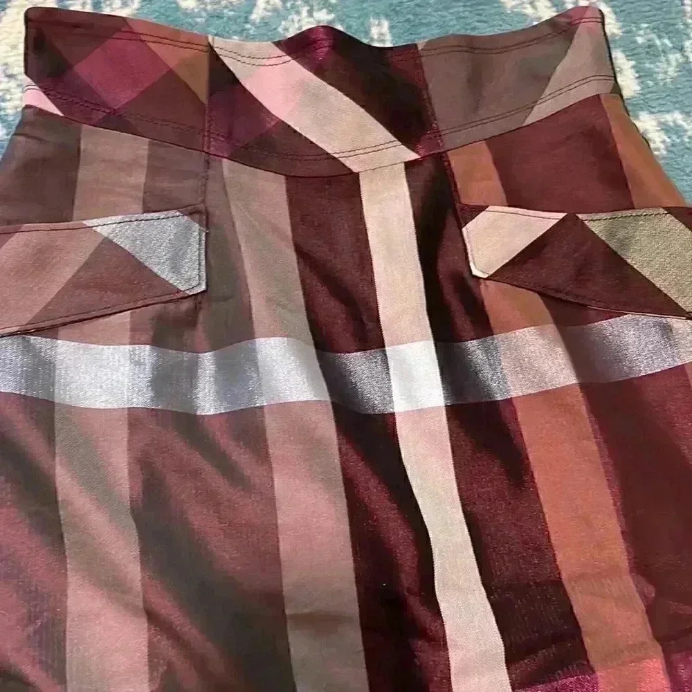 Magnificent lined metallic vintage 50s 60s pencil skirt small